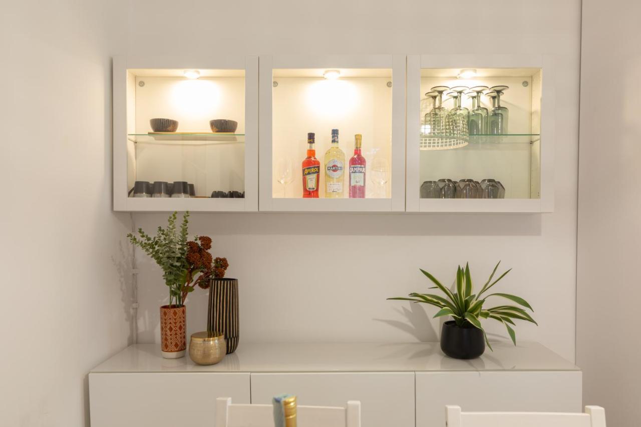 Xenia Apartments - Enjoy Porta Venezia In Modern Apt- 10 Min From Duomo ミラノ エクステリア 写真