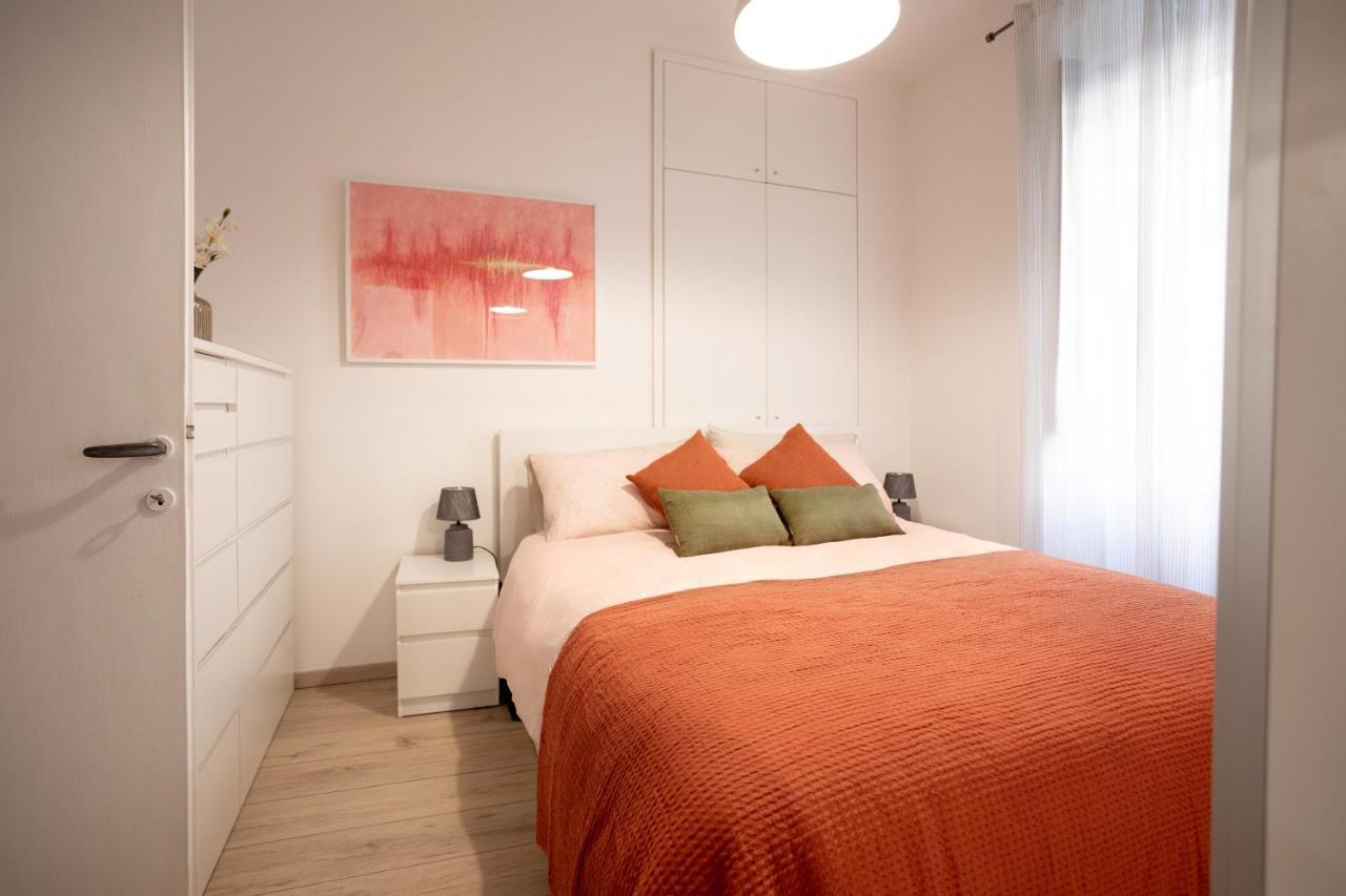 Xenia Apartments - Enjoy Porta Venezia In Modern Apt- 10 Min From Duomo ミラノ エクステリア 写真